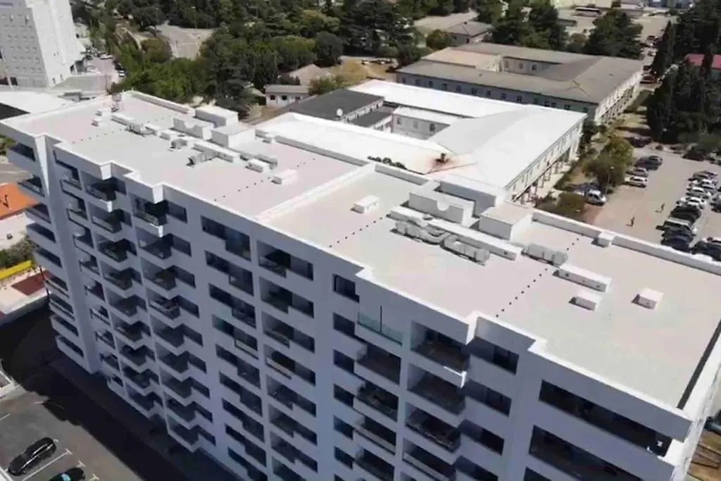 New Modern Apt Near Old Town - Private Parking Zadar